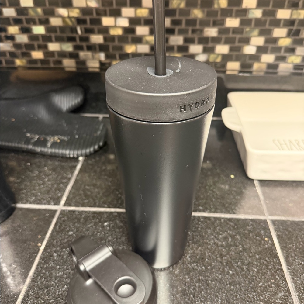 Hydrojug Matte Black Tumbler with Straw and Shaker Lid